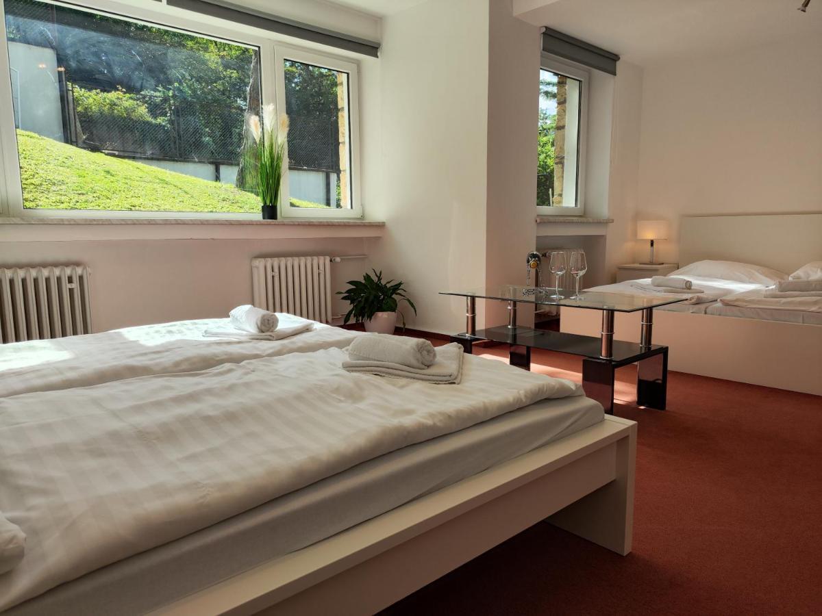 Vila Prag Esterno foto